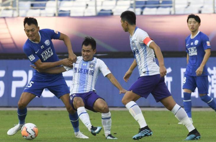 喜讯！王钰栋1月3日官宣确认将跟德甲豪门球星在本赛季同队效力，一起带领俱乐部拿联赛冠军